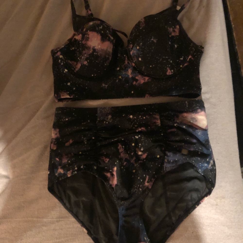 Torrid size 0 galaxy swim suit